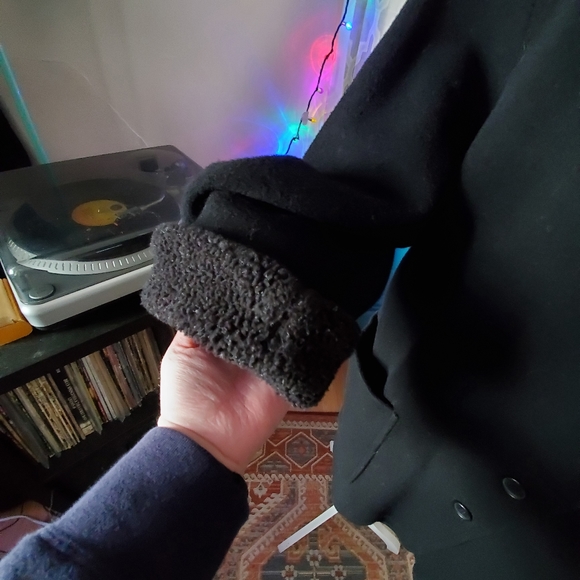 Forecaster Black Winter Coat - Picture 9 of 9